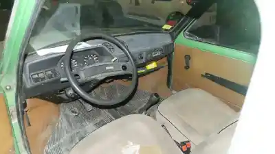 Veicolo di demolizione seat 127 127 dell'anno 1979 alimentato hb90