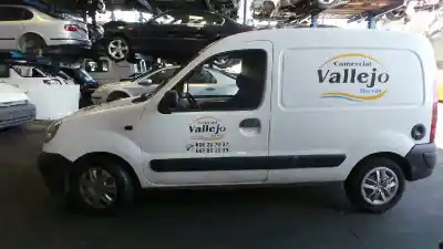 Veículo de Sucata nissan kubistar (x76) premium (l1) do ano 2004 alimentado k9k704