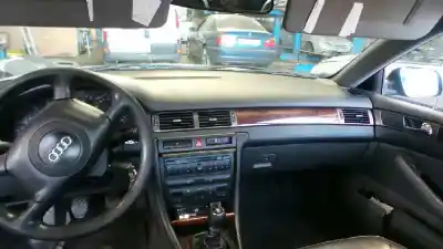 Veículo de Sucata audi a6 berlina (4b2) 2.5 tdi do ano 2001 alimentado akn