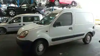 Veículo de Sucata nissan kubistar (x76) premium (l1) do ano 2004 alimentado k9k710