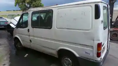 Veículo de Sucata ford transit bus 1995 tourneo 2.5 lx do ano 1995 alimentado d-4fb