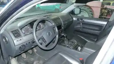 Scrapping Vehicle volkswagen touareg (7la, 7l6, 7l7) 2.5 r5 tdi of the year 2004 powered bac