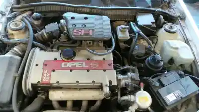 Veicolo di demolizione opel calibra básico dell'anno 1992 alimentato c20xe