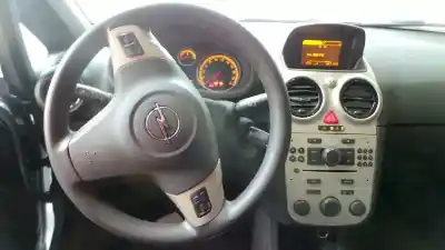 Veículo de Sucata opel corsa d ´´111 years´´ do ano 2008 alimentado z13dth