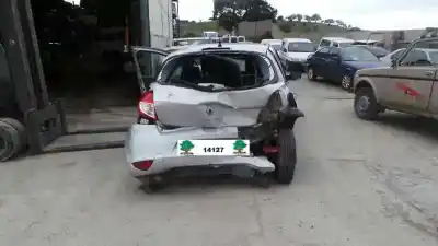 Veículo de Sucata renault clio iii 20 aniversario do ano 2010 alimentado k9k766