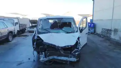 Sloopvoertuig RENAULT                                            TRAFIC FURGÓN                                                                                                                                                                                                                                              L1H1 2.7t                                                                                                                                                                                                                                                  van het jaar 2015 aangedreven R9MA4