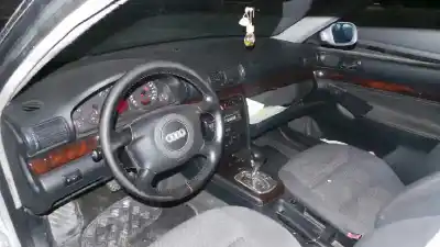 Veicolo di demolizione audi a4 berlina (b5) 2.5 v6 24v tdi dell'anno 1999 alimentato afb