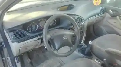 Veicolo di demolizione citroen c5 break exclusive dell'anno 2005 alimentato rhr