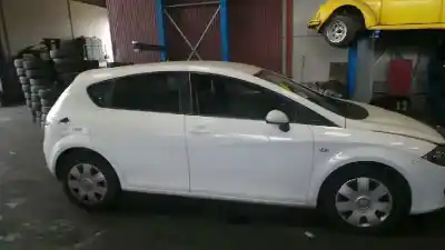 Veículo de Sucata seat leon (1p1) comfort limited do ano 2006 alimentado bxe