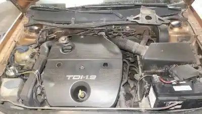 Veículo de Sucata skoda octavia berlina (1u2) ambiente do ano 2001 alimentado alh