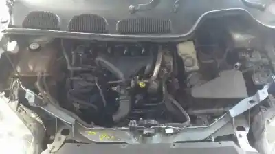 Здавання транспортного засобу ford c-max (cb3) ghia року 2005 потужний g6da