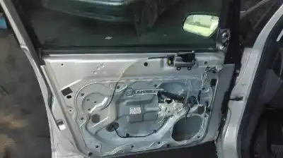 Здавання транспортного засобу ford c-max (cb3) ghia року 2005 потужний g6da
