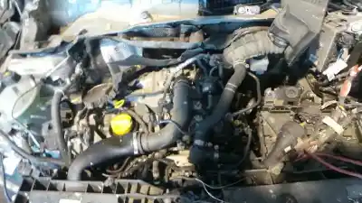 Sloopvoertuig renault clio iv limited van het jaar 2014 aangedreven h4b400