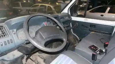 Veicolo di demolizione renault trafic (desde 5.89) p 1400 dell'anno 1996 alimentato 