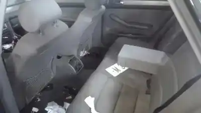 Veículo de Sucata audi a6 berlina (4b2) 2.4 (100kw) do ano 2001 alimentado 