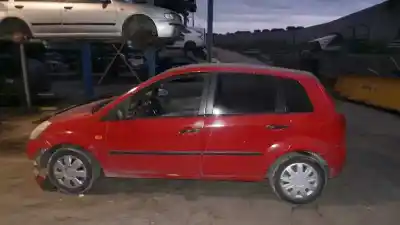 Veículo de Sucata ford fiesta (cbk) ambiente do ano 2002 alimentado f6ja