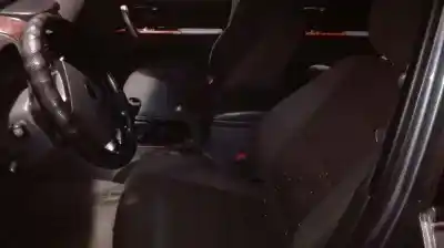 Veículo de Sucata kia sorento 2.5 crdi concept do ano 2002 alimentado d4cb