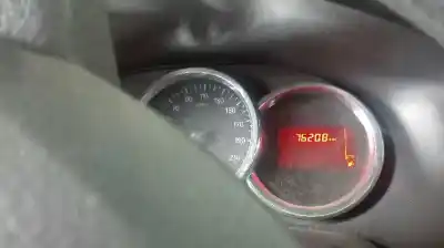 Veículo de Sucata dacia sandero ambiance do ano 2015 alimentado d4ff7