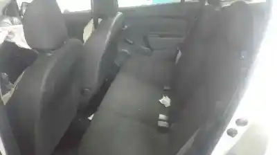 Veículo de Sucata dacia sandero ambiance do ano 2015 alimentado d4ff7