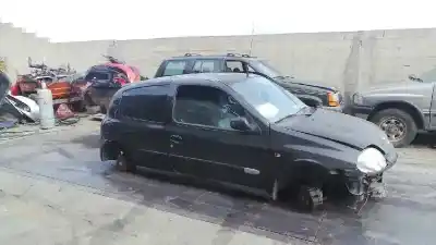 Sloopvoertuig renault clio ii fase i (b/cbo) 1.6 16 v initiale (b/cbot) van het jaar 1999 aangedreven k4m748