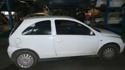 Veicolo di demolizione opel corsa c blue line dell'anno 2006 alimentato z13dt