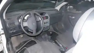 Veicolo di demolizione opel corsa c blue line dell'anno 2006 alimentato z13dt