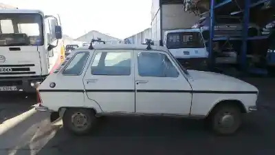 Здавання транспортного засобу renault                                            6                                                                                                                                                                                                                                                          gtl року 1985 потужний 688 explosion