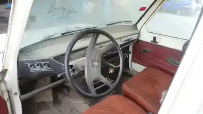 Здавання транспортного засобу renault                                            6                                                                                                                                                                                                                                                          gtl року 1985 потужний 688 explosion