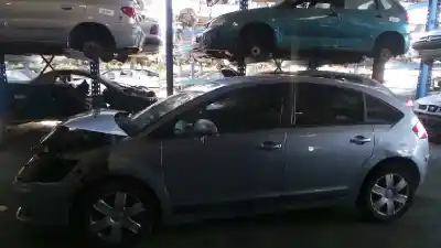 Veículo de Sucata citroen c4 berlina exclusive do ano 2005 alimentado 9hy