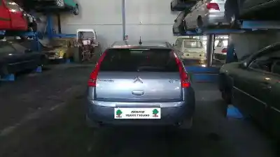 Veículo de Sucata citroen c4 berlina exclusive do ano 2005 alimentado 9hy