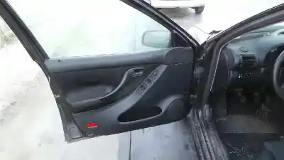 Sloopvoertuig seat leon (1m1) signo van het jaar 2002 aangedreven bcb