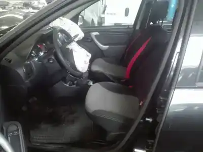 Veicolo di demolizione dacia duster ambiance 4x2 dell'anno 2014 alimentato k9k c6