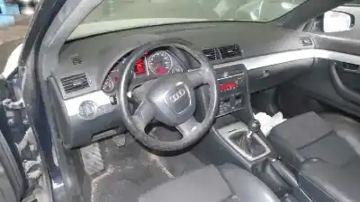 Veicolo di demolizione audi a4 berlina (8e) 2.0 tdi dell'anno 2006 alimentato blb