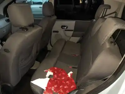 Veículo de Sucata renault modus confort dynamique do ano 2005 alimentado k9k750