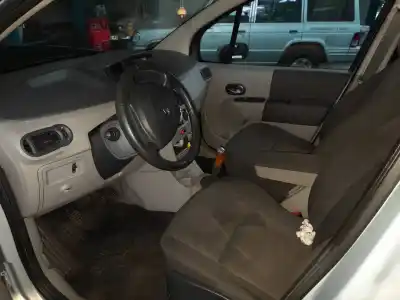 Veículo de Sucata renault modus confort dynamique do ano 2005 alimentado k9k750