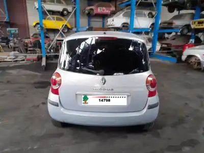 Veículo de Sucata renault modus confort dynamique do ano 2005 alimentado k9k750