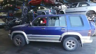 Sloopvoertuig opel monterey ltd van het jaar 1999 aangedreven 4jx1