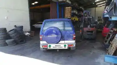 Sloopvoertuig opel monterey ltd van het jaar 1999 aangedreven 4jx1