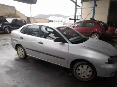 Veículo de Sucata seat cordoba berlina (6l2) fresh do ano 2003 alimentado bby