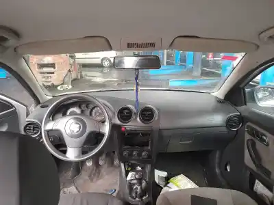 Veículo de Sucata seat cordoba berlina (6l2) fresh do ano 2003 alimentado bby