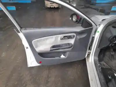 Veículo de Sucata seat cordoba berlina (6l2) fresh do ano 2003 alimentado bby