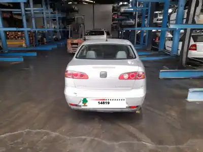 Veículo de Sucata seat cordoba berlina (6l2) fresh do ano 2003 alimentado bby