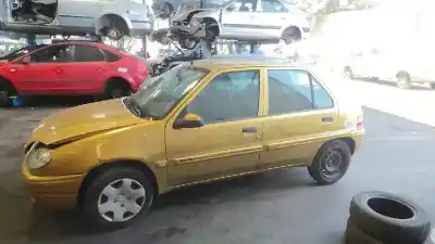 Veicolo di demolizione citroen saxo 1.4 sx dell'anno 2001 alimentato kfwtu3jp