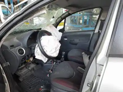 Veículo de Sucata citroen c3 1.4 hdi cool do ano 2008 alimentado 8hz