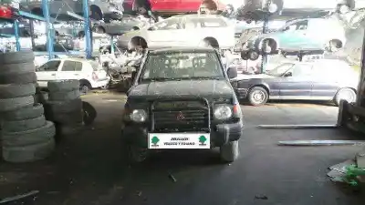 Scrapping Vehicle MITSUBISHI MONTERO (V20/V40) 2500 TD Classic of the year 2002 powered 4D56