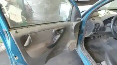 Veículo de Sucata opel combo corsa c do ano 2003 alimentado y17dtl