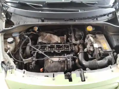 Veículo de Sucata citroen c3 1.4 hdi satisfaction do ano 2002 alimentado 8hx