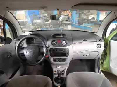 Veículo de Sucata citroen c3 1.4 hdi satisfaction do ano 2002 alimentado 8hx