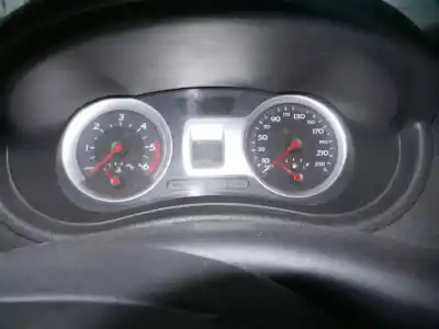 Veicolo di demolizione renault clio iii authentique dell'anno 2007 alimentato k9k768