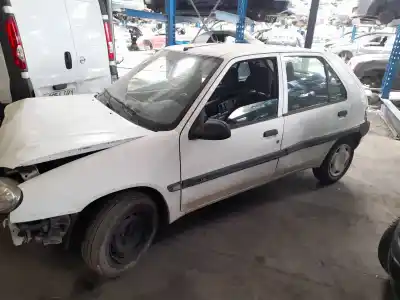 Veicolo di demolizione citroen saxo 1.4 monaco dell'anno 1999 alimentato kfx